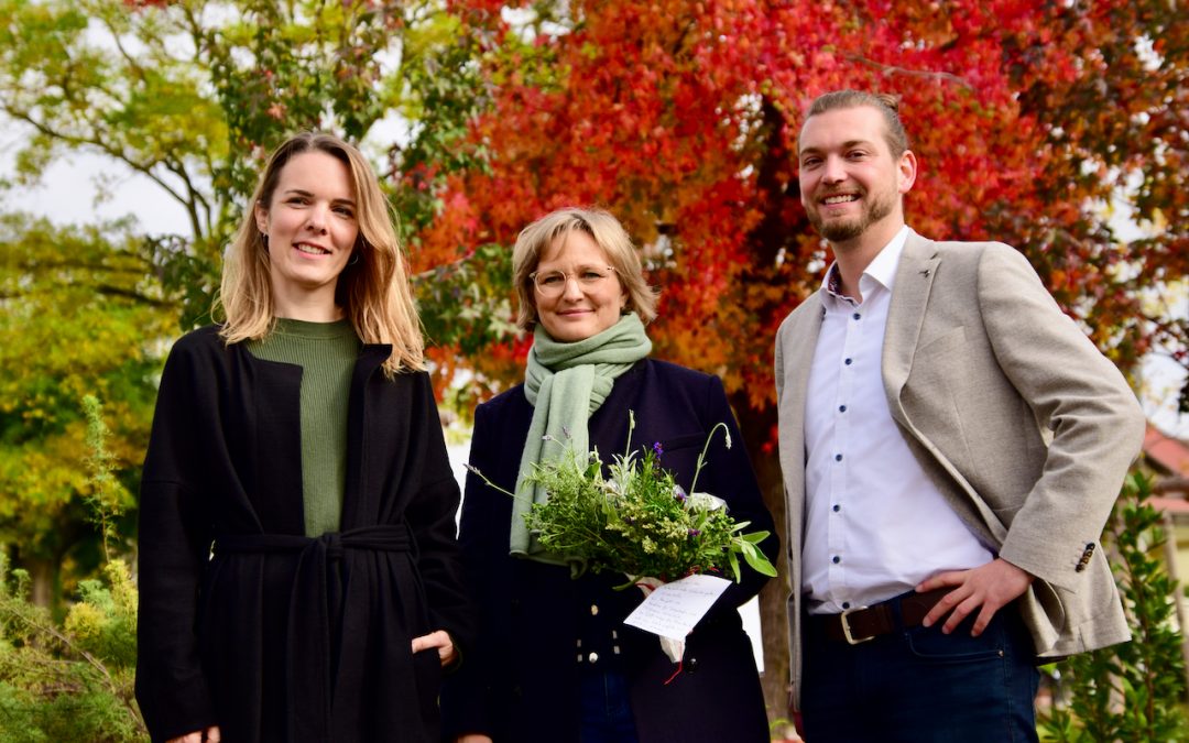 Bundesvorsitzende Franziska Brantner zu Besuch in der Region: Austausch über Demokratie, Klima und Begegnung im Stadtwingert Wiesloch